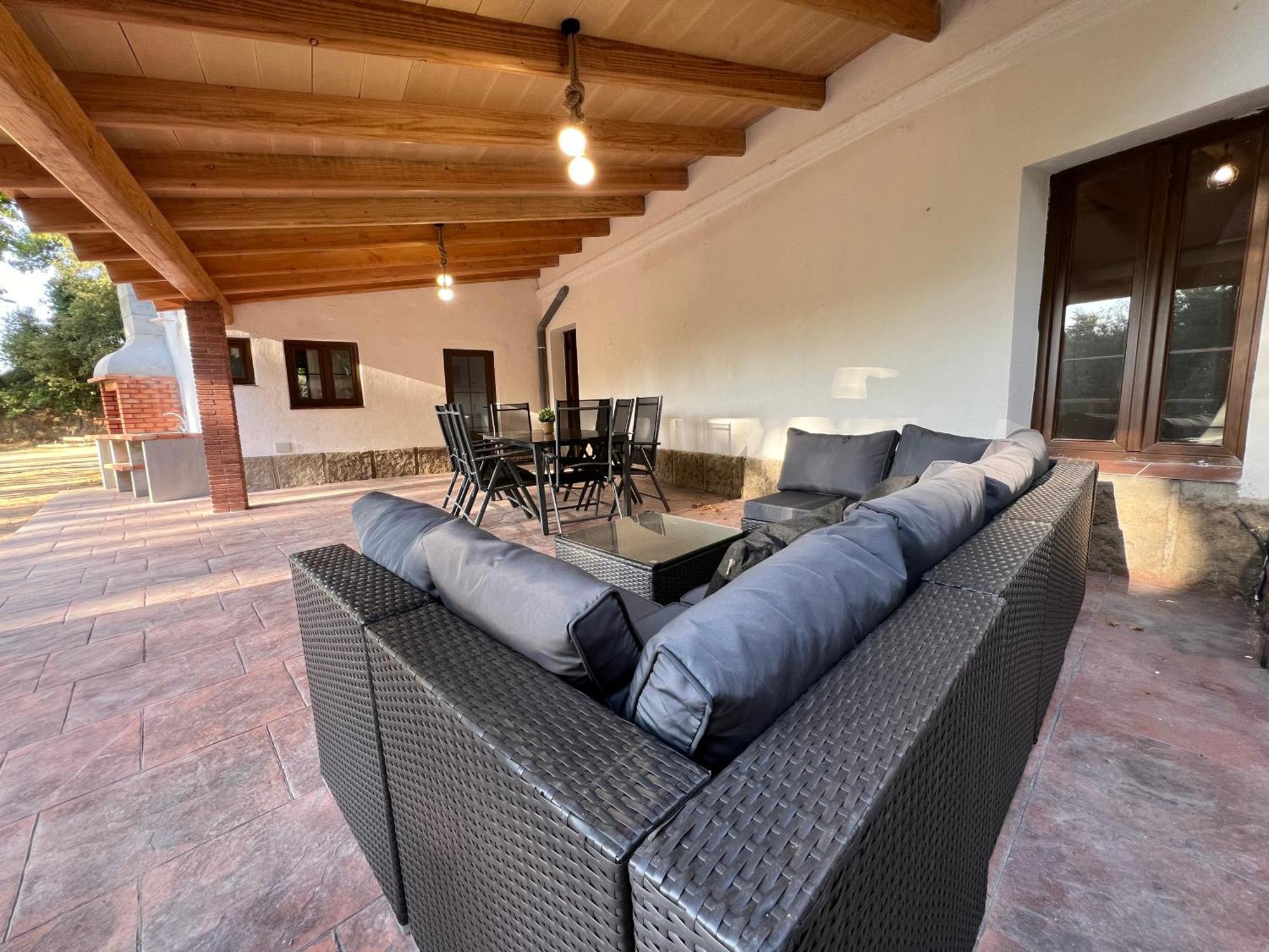 Casa Rural Can Ricos - El Mirador Del Montseny Vallgorguina Exterior photo