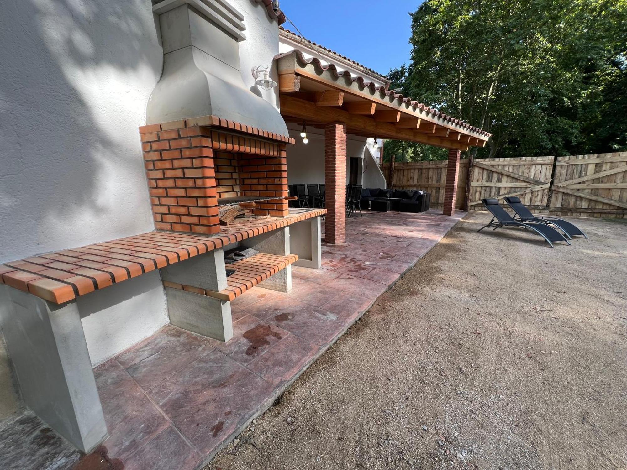 Casa Rural Can Ricos - El Mirador Del Montseny Vallgorguina Exterior photo
