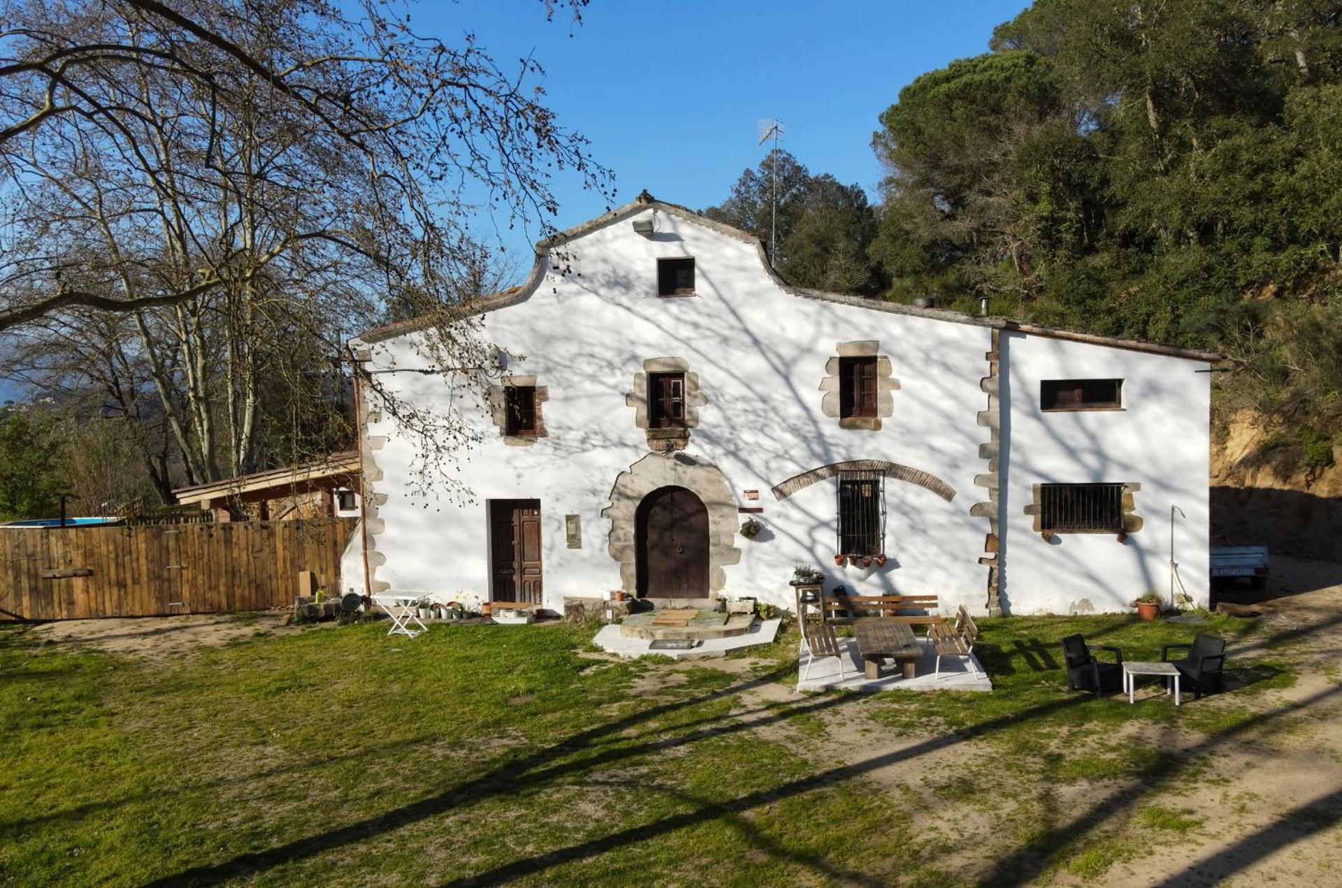Casa Rural Can Ricos - El Mirador Del Montseny Vallgorguina Exterior photo