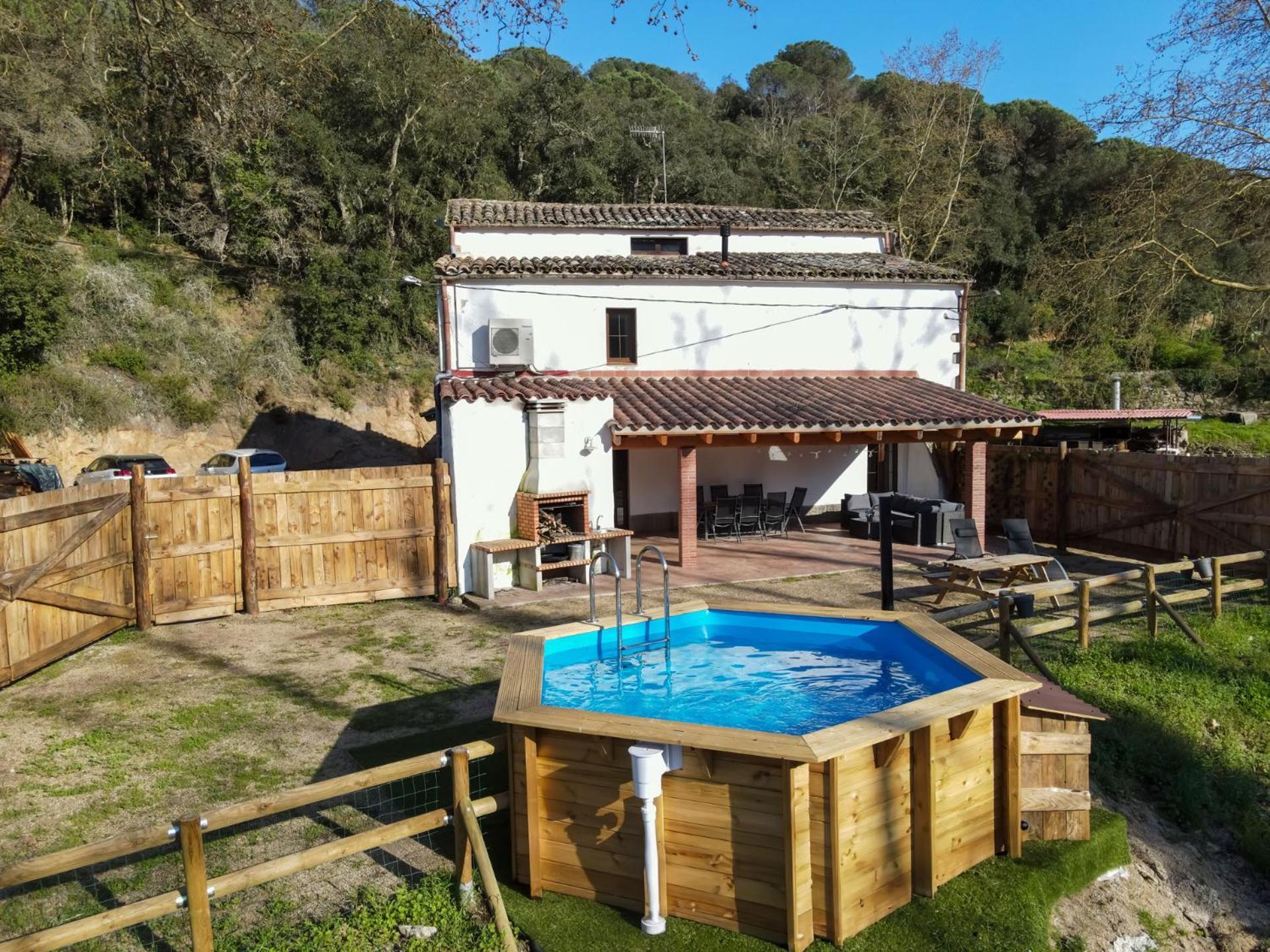 Casa Rural Can Ricos - El Mirador Del Montseny Vallgorguina Exterior photo